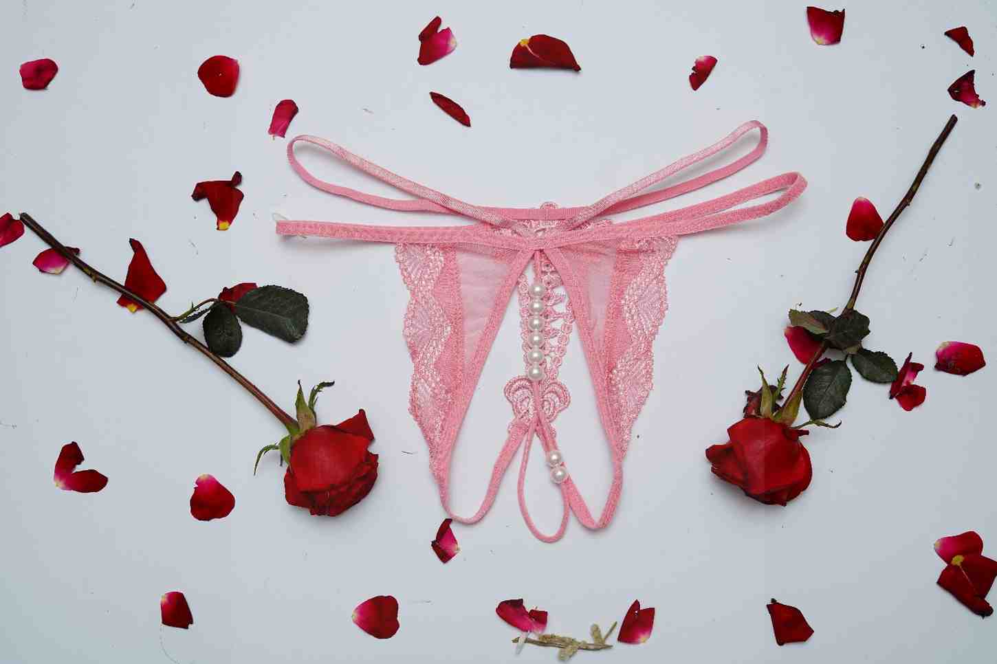 Feminique Lace women's Erotic Panties with Pearl