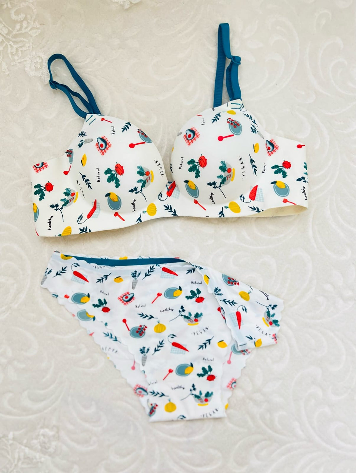 Elegant Push-Up Bra – Comfort & Lift