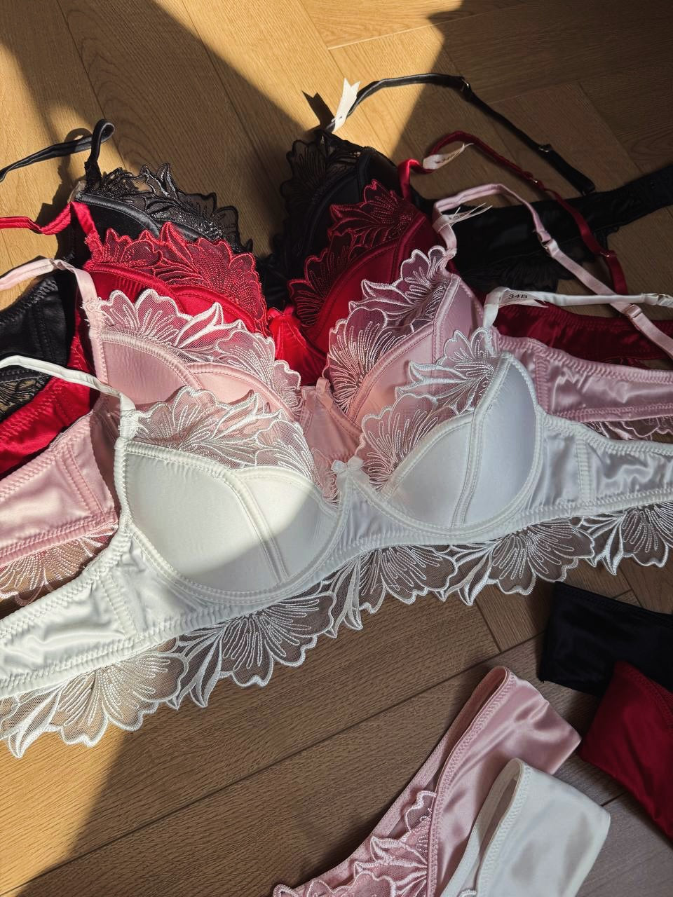 Floral Lace Padded Bra