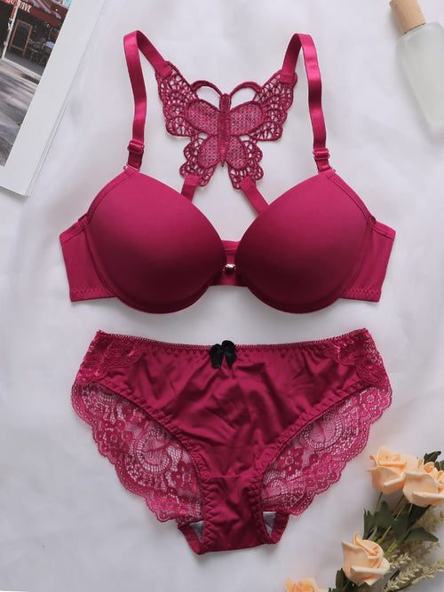 Butterfly 🦋 Style Fashion Bra Set Packs Of 3 Buy 1 Get 2 Free ( Free Delivery Is Available All Over Pakistan)