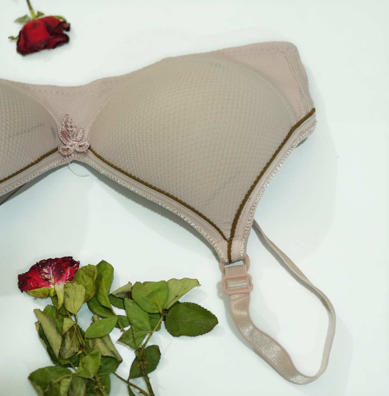 Dotted Comfy Soft Padded Bra