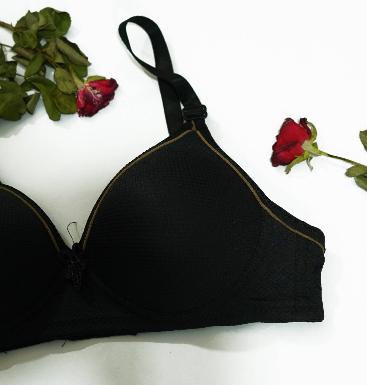 Dotted Comfy Soft Padded Bra